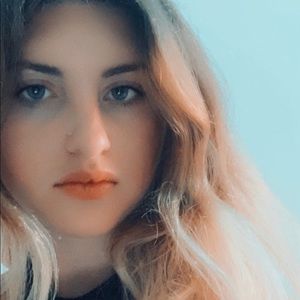 Meet your Posher, Paige